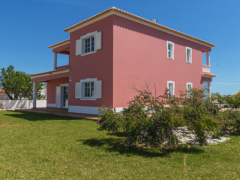 Casa Das Amendoeiras