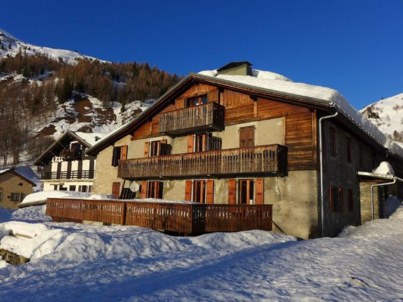 Chalet Le Tour