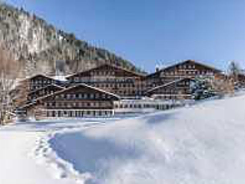 Hotel Huus Gstaad