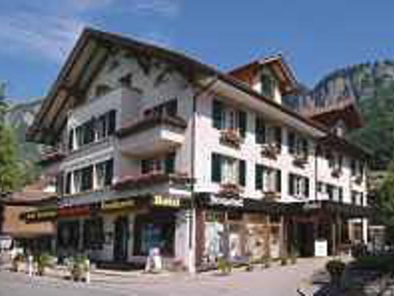 Hotel Brienzerburli & Hotel Weisses Kreuz