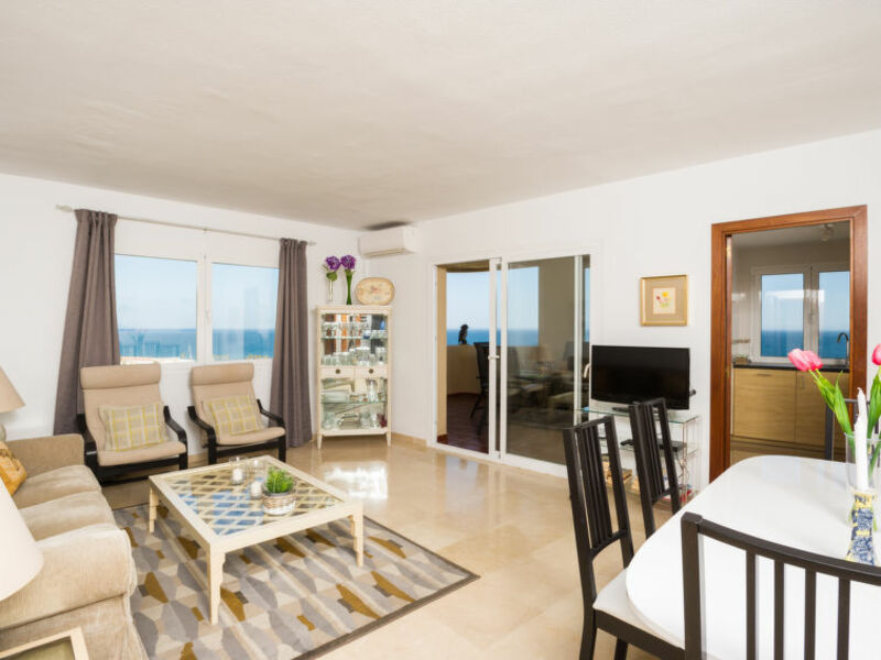 In 4****Resort Frontbeach Apartment