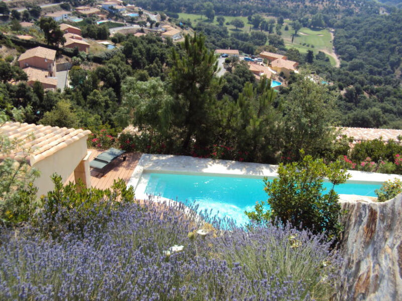 Villas Provencales