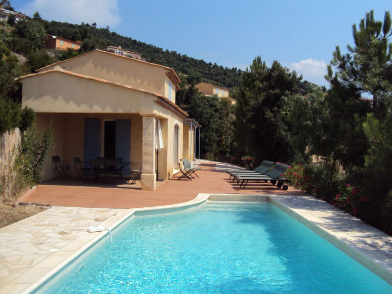 Villas Provencales