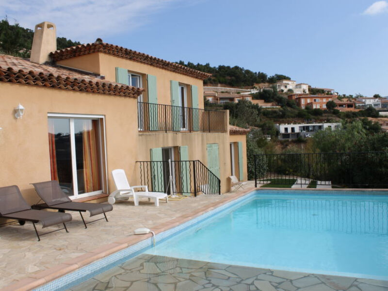 Villas Provencales