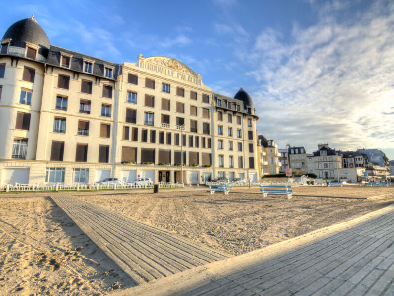 Trouville Palace