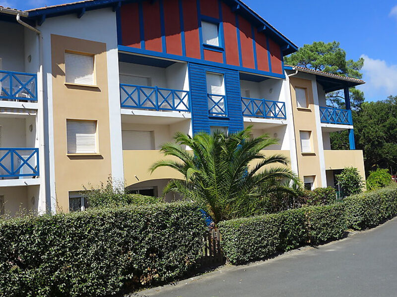 Les Maisons Bleues