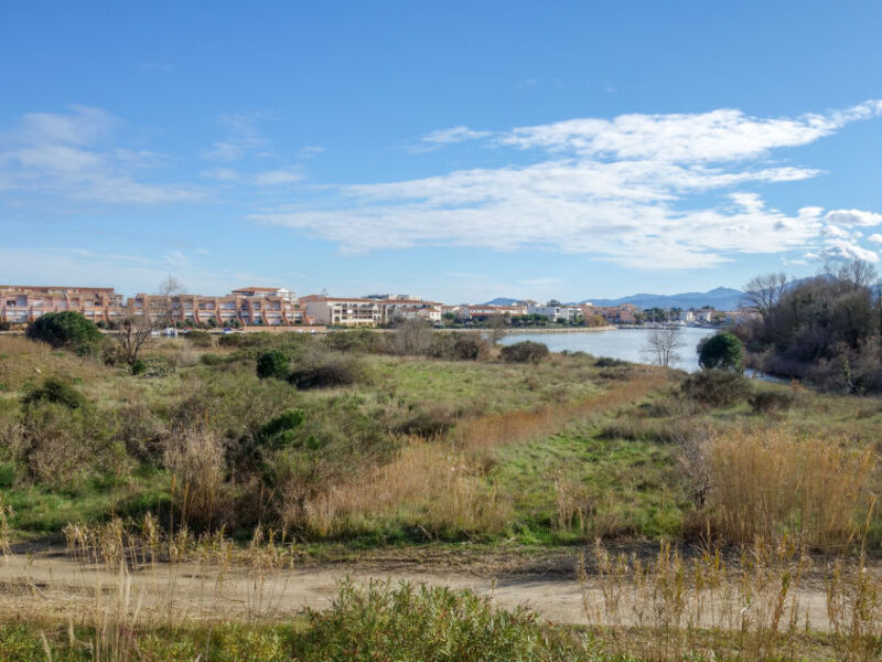 Presqu'Île De La Lagune