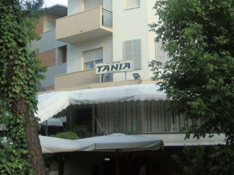 Hotel Tania