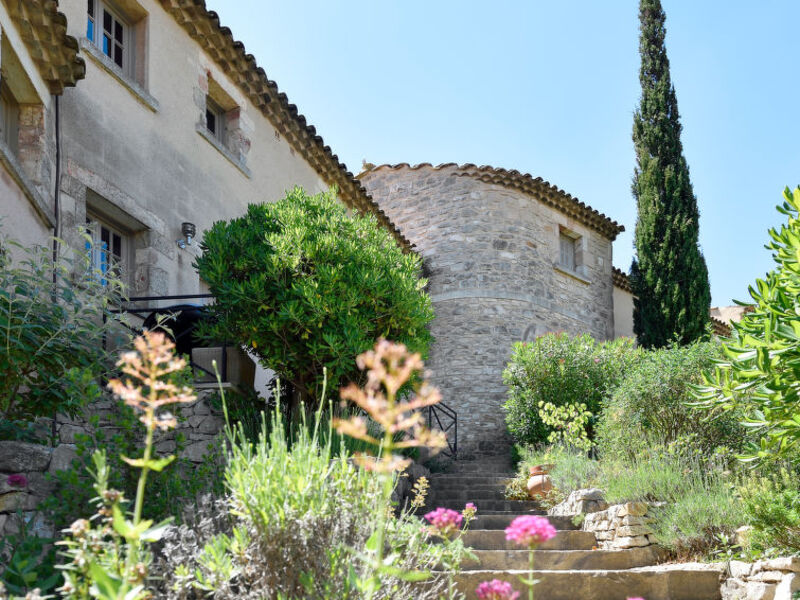 Les Garrigues De La Vallée Des Baux