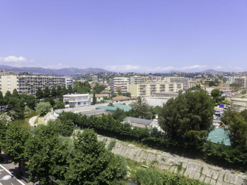 Le Cagnes Beach