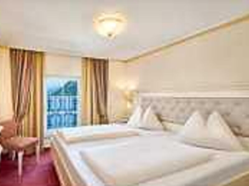 Grand Hotel s