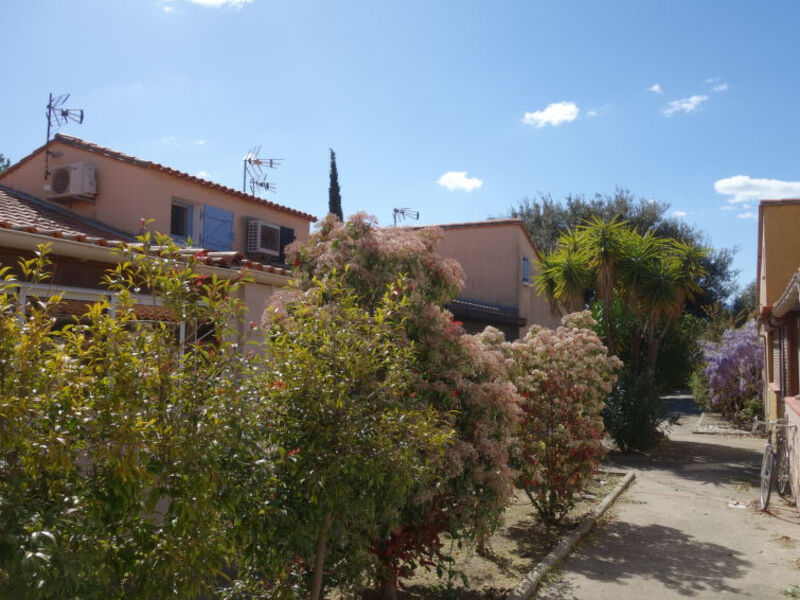 Les Patios De La Mer