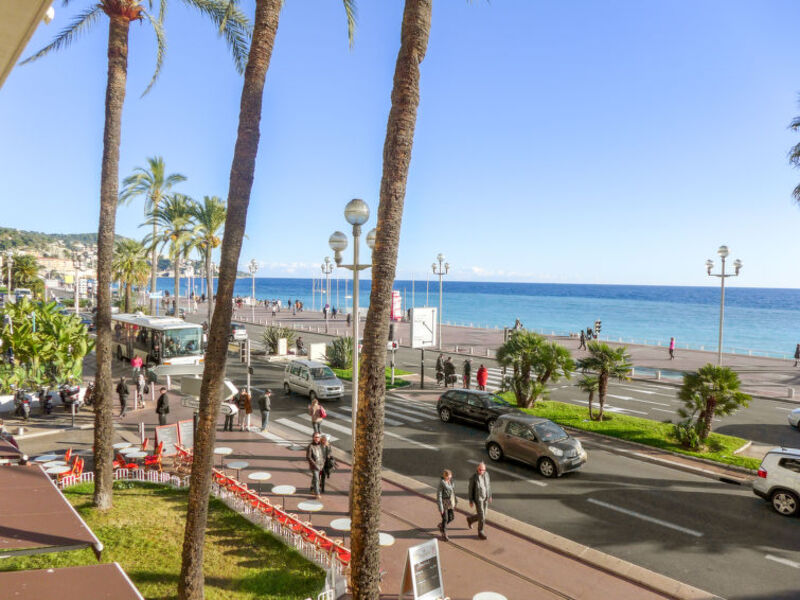 Le Savoy Promenade Des Anglais