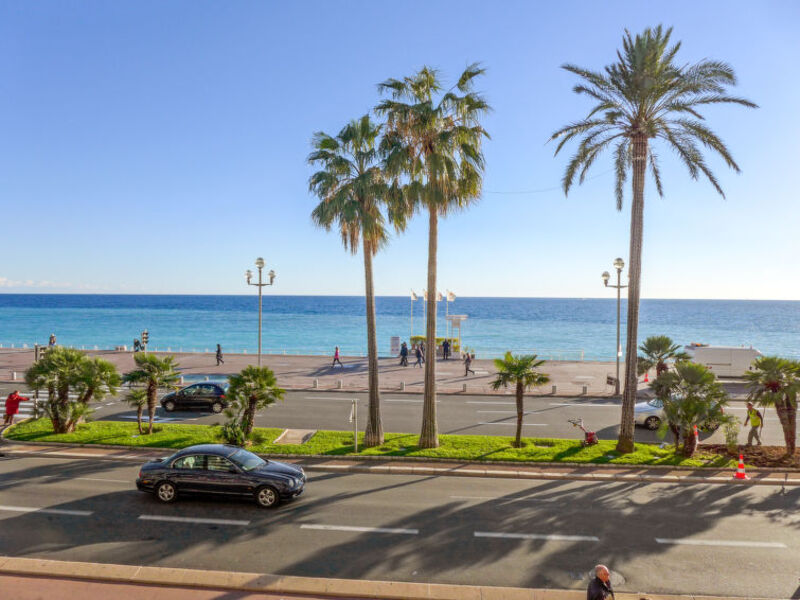 Le Savoy Promenade Des Anglais