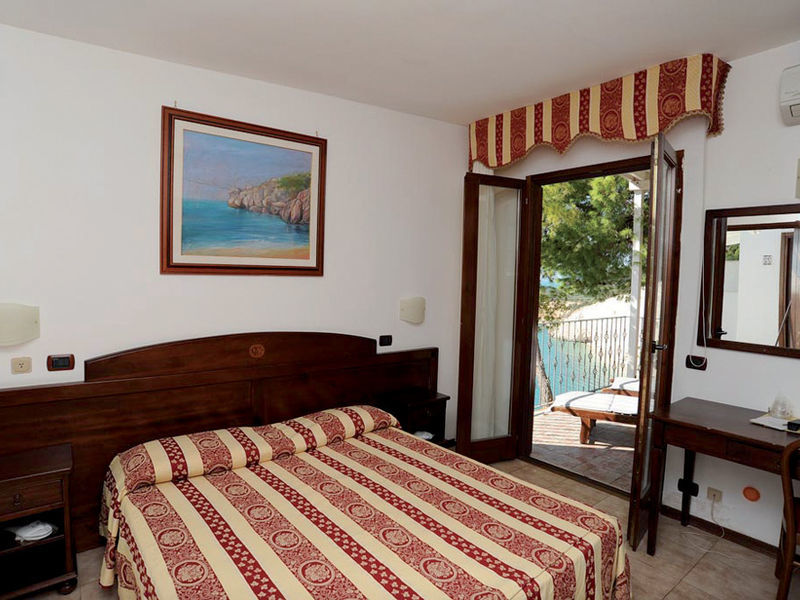 Hotel Resort Villa Scapone