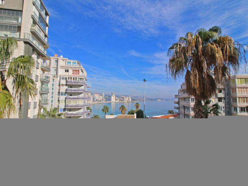 Apartamentos Levante Beach