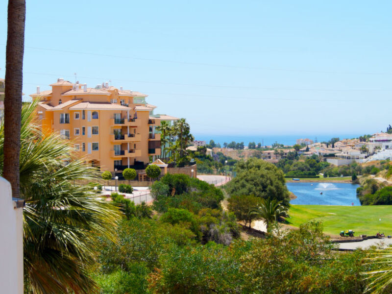 Island Of Riviera Golf