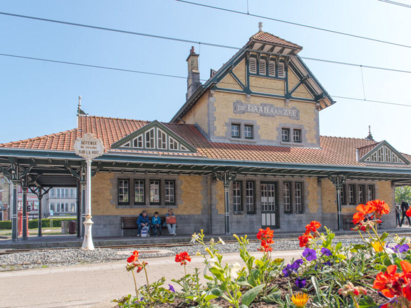 Carnac Station