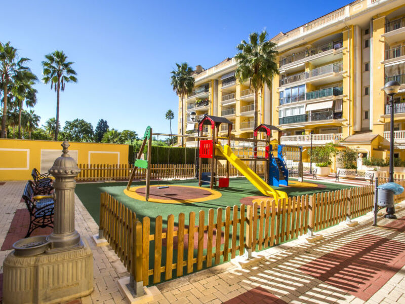 Denia Plaza Bonita