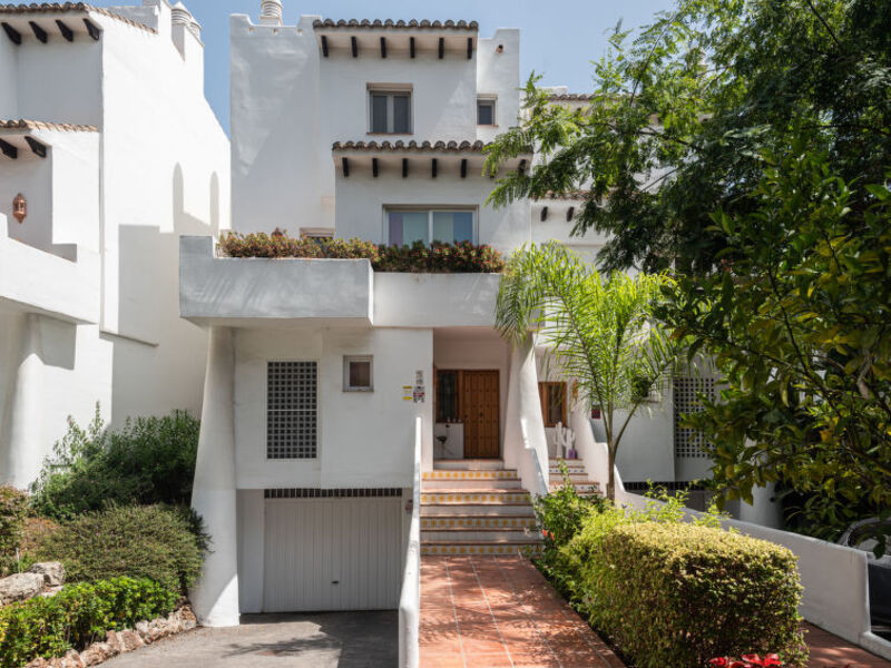 Marbella Beach Townhouse