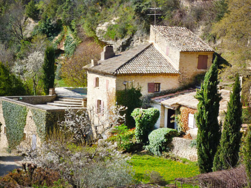 La Maison Si Tranquille