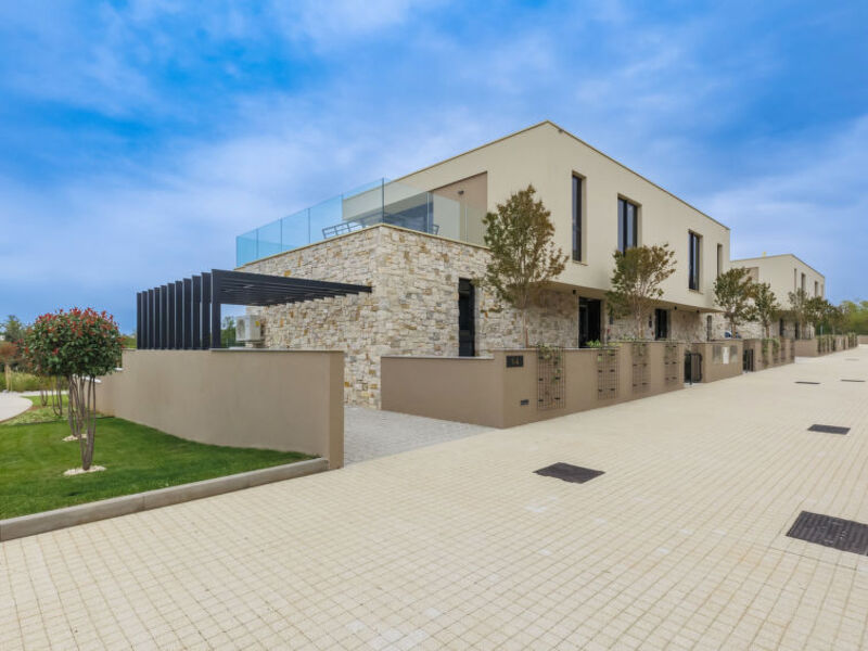 Semi-detached Villas Crveni vrh