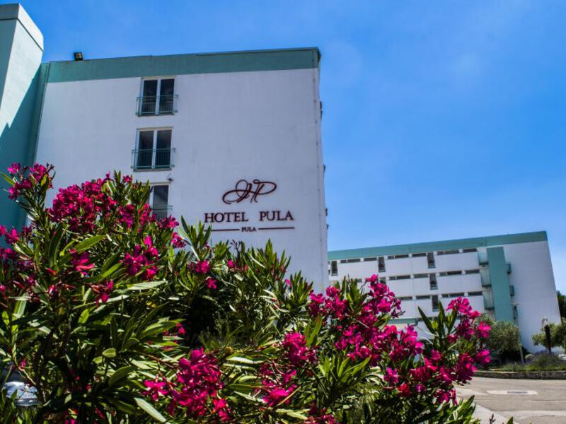 HOTEL PULA