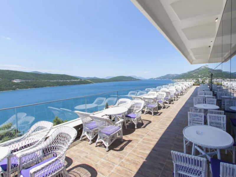 Hotel GRAND HOTEL NEUM