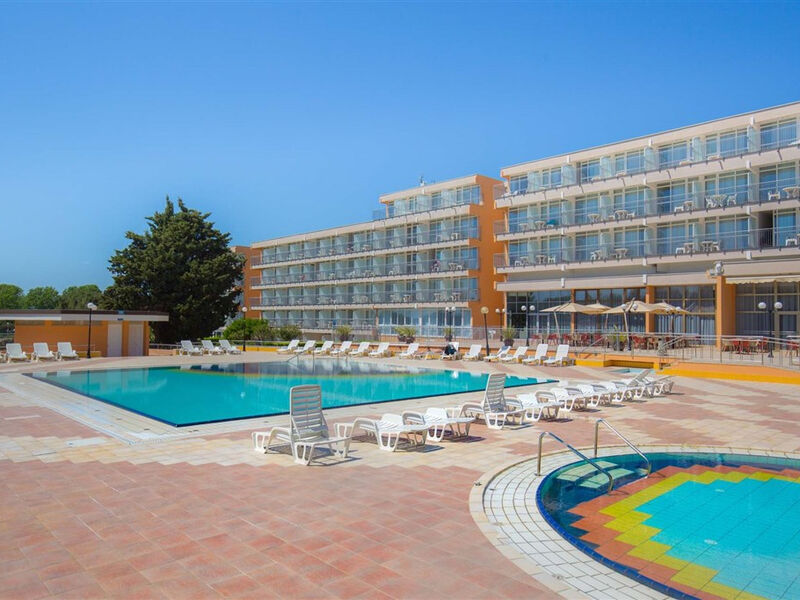 Arena Hotel Holiday