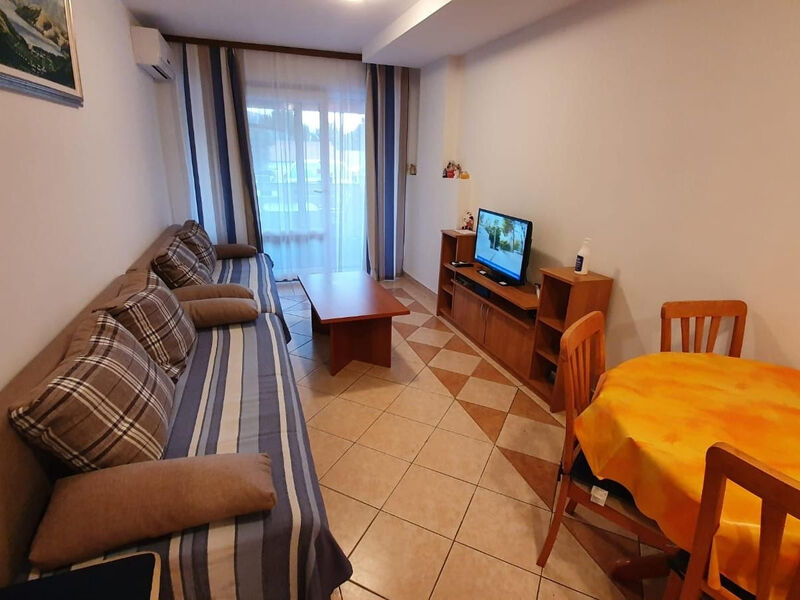 Apartmány 3298-4000