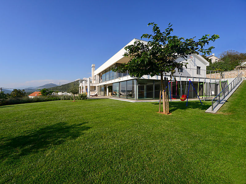 Villa Biocrystal