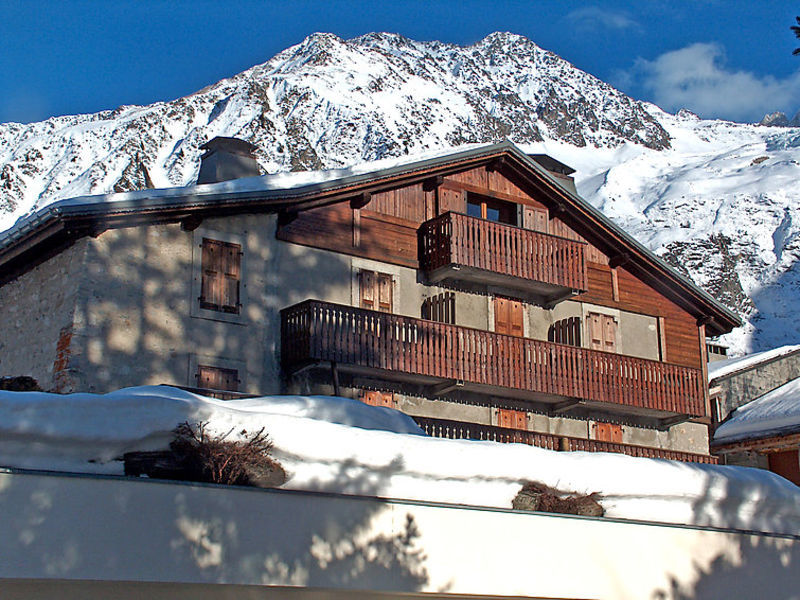 Chalet Le Tour