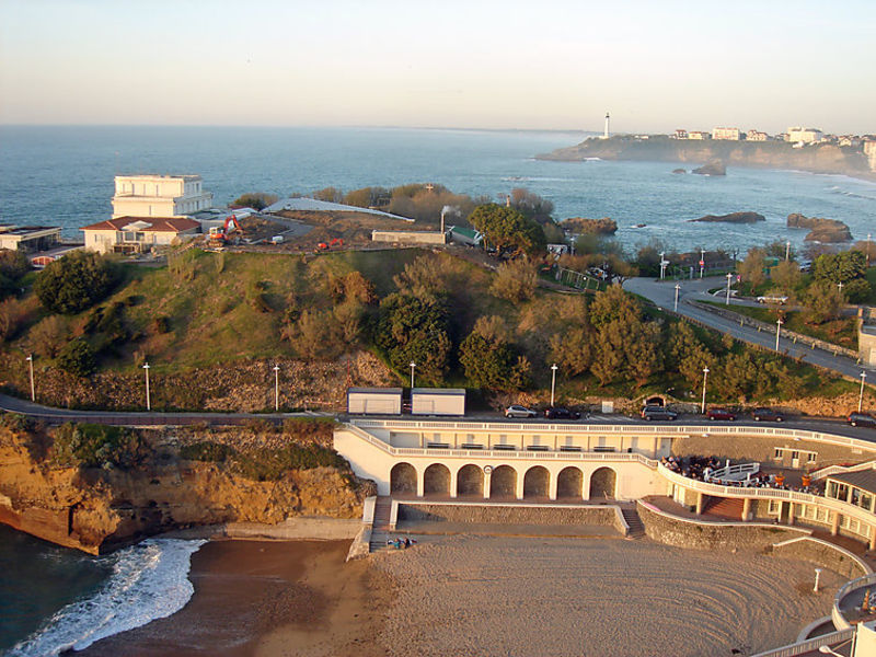 Les Falaises