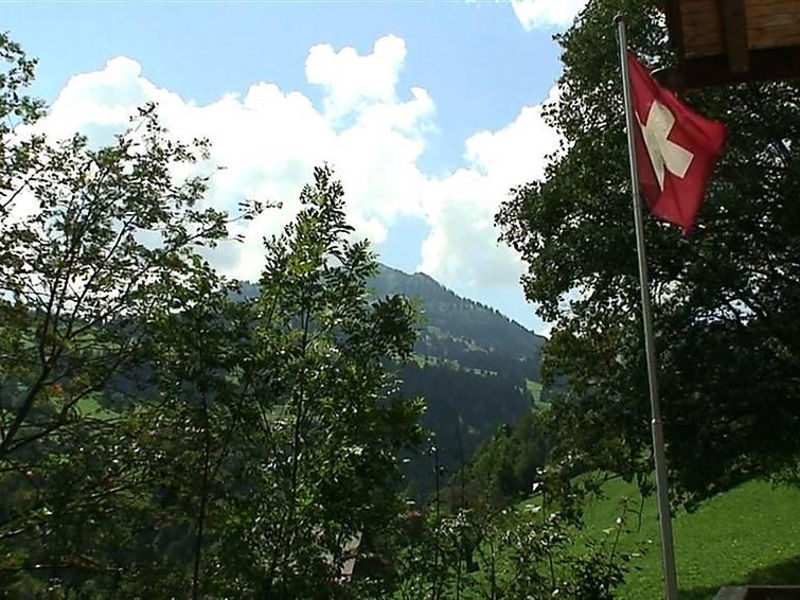 Schnäggedanz, Chalet