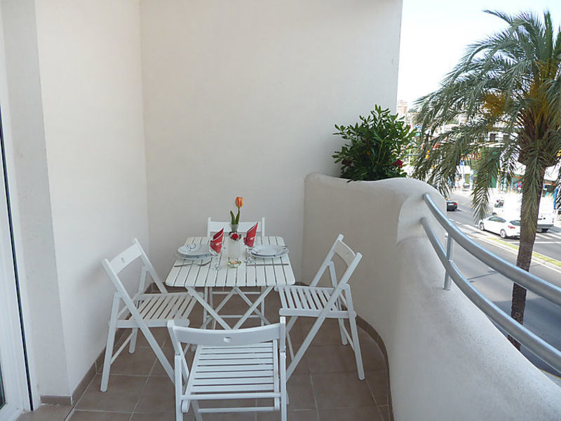 Apartamentos Avenida Del Mar