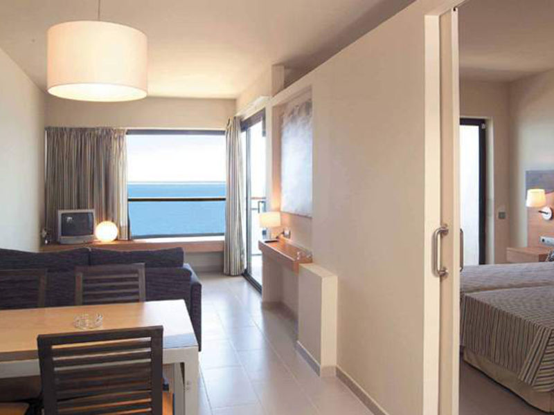 Aparthotel Cap Roig