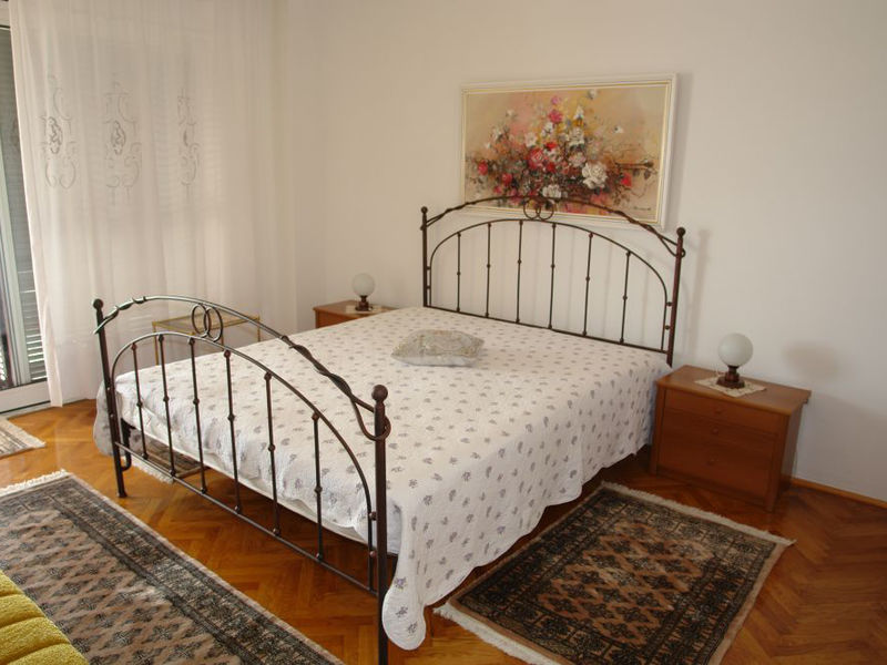 Apartmány 1323-52