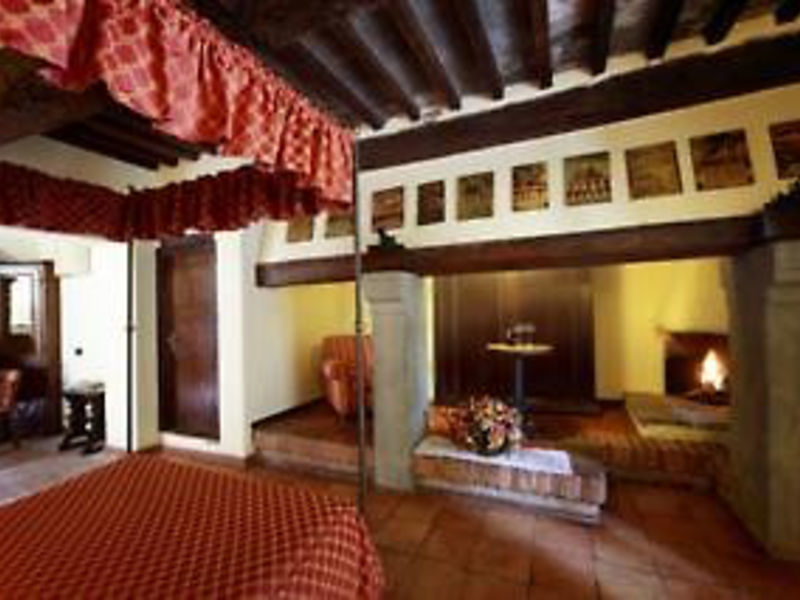 Borgo San Luigi Tuscany Resort